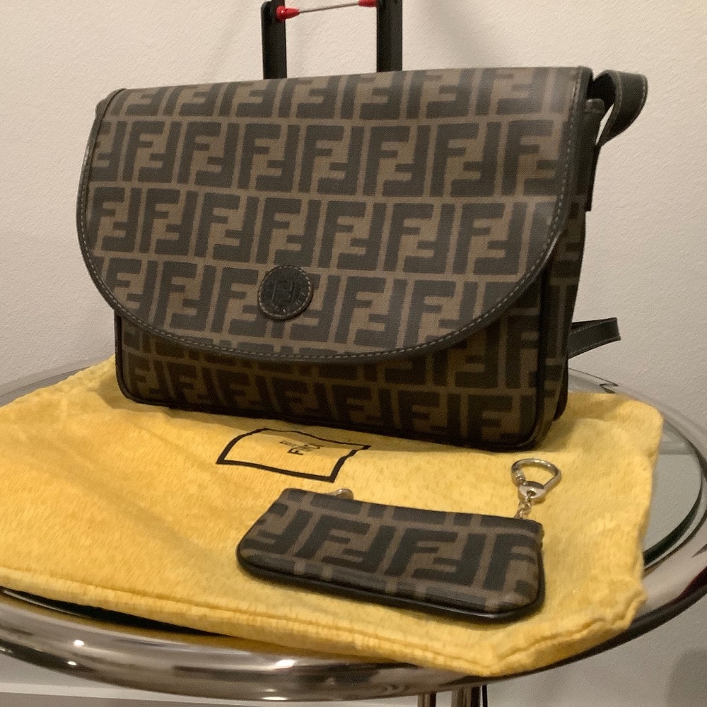 FENDI handbad, purse, bag